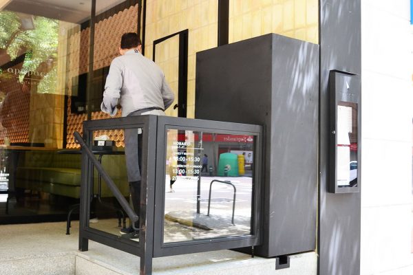 monobrazo_restaurante_03-p20wm6m0777f99iukhrxi88irkwqtblwahsz0xk7ts