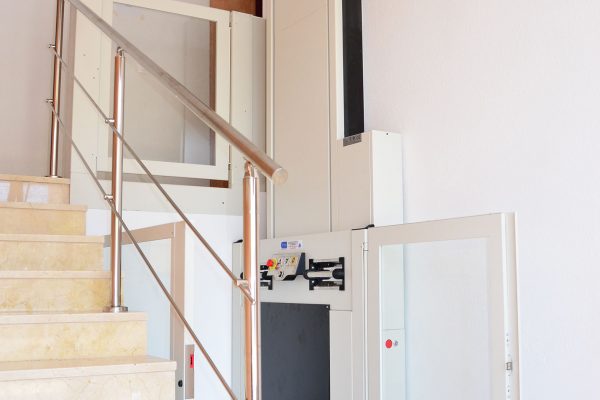 plataforma-vertical-Ayala_Accesibilis-p20wm6m0777f99iukhrxi88irkwqtblwahsz0xk7ts