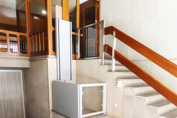 plataforma-vertical-sobre-garaje-1-p20wm7jue18pkvhhf06k2pzzcys410pmmmggi7itnk