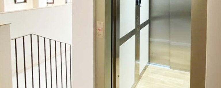 La obligatoriedad del mantenimiento en los ascensores unifamiliares.